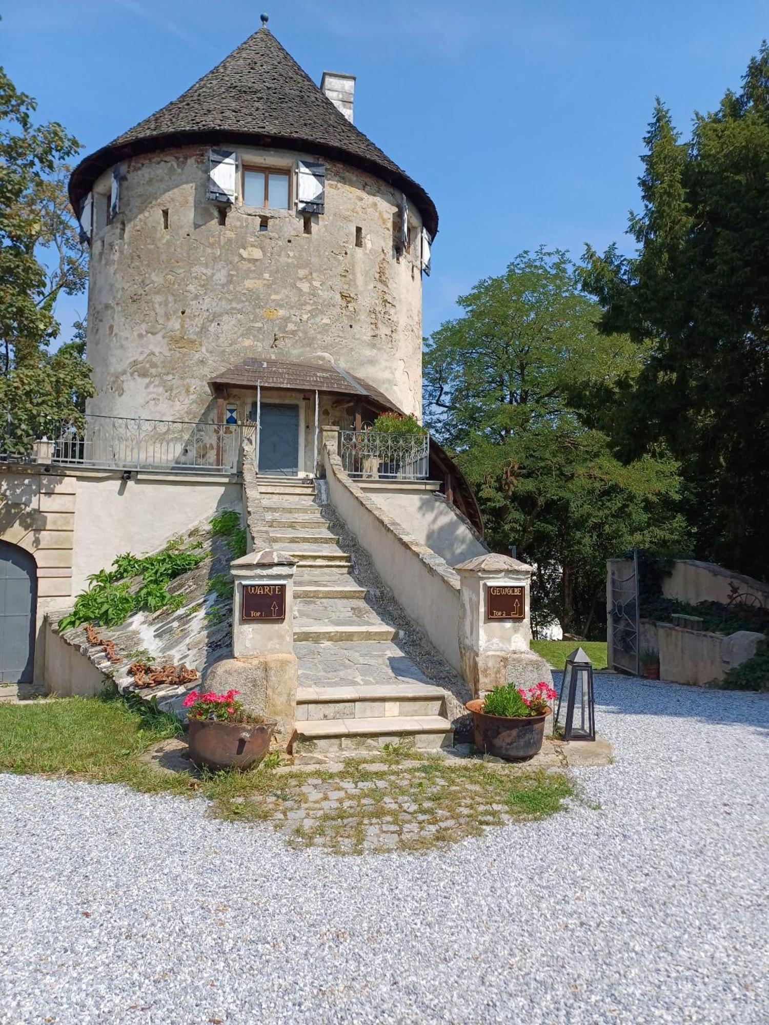 Der Turm Leiben Apartments Exterior foto